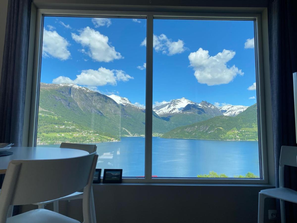 Olden Fjord Apartments Buitenkant foto