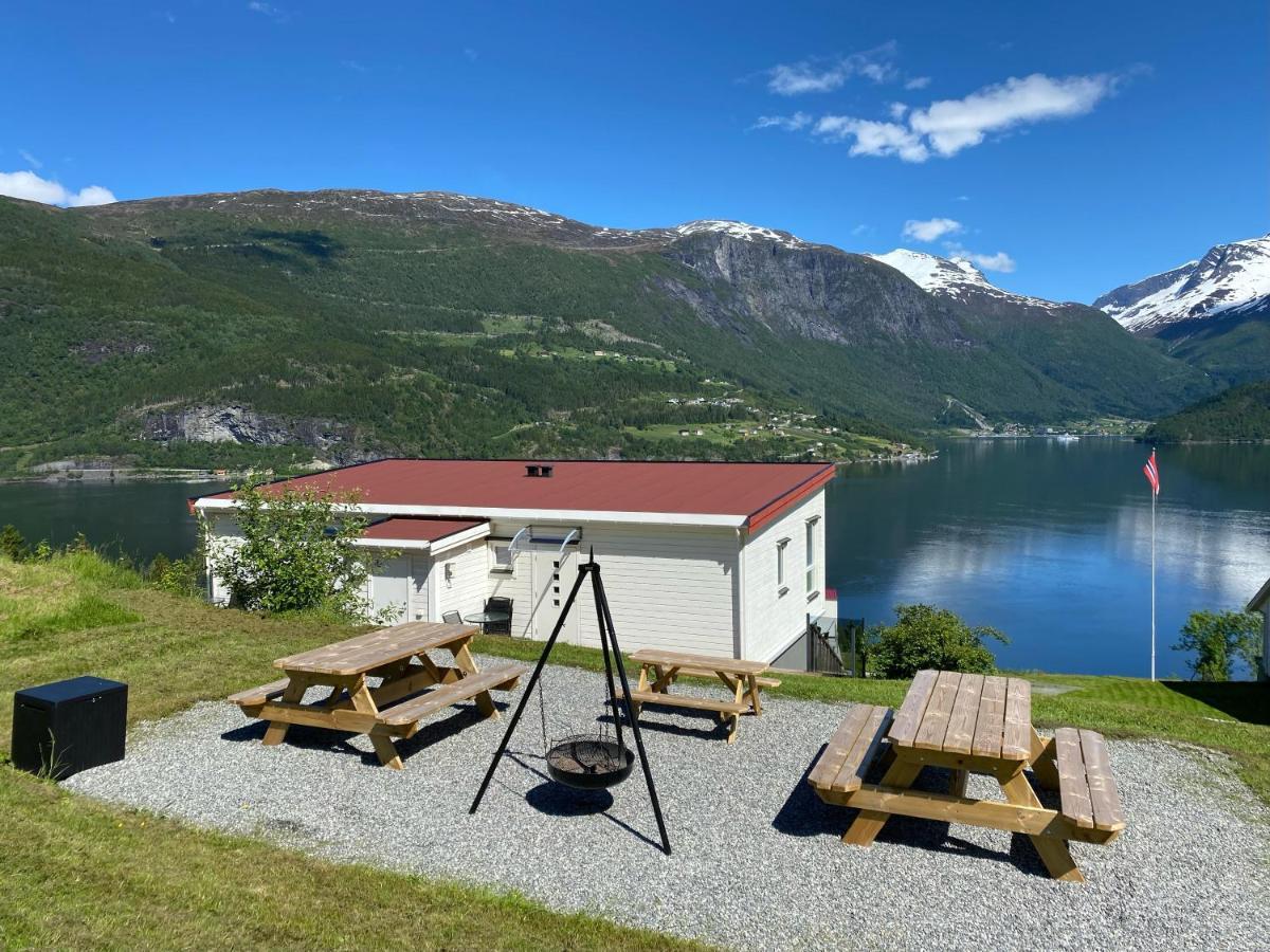Olden Fjord Apartments Buitenkant foto
