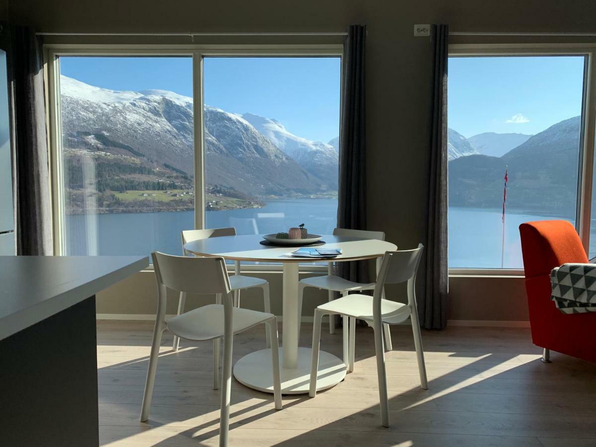 Olden Fjord Apartments Buitenkant foto