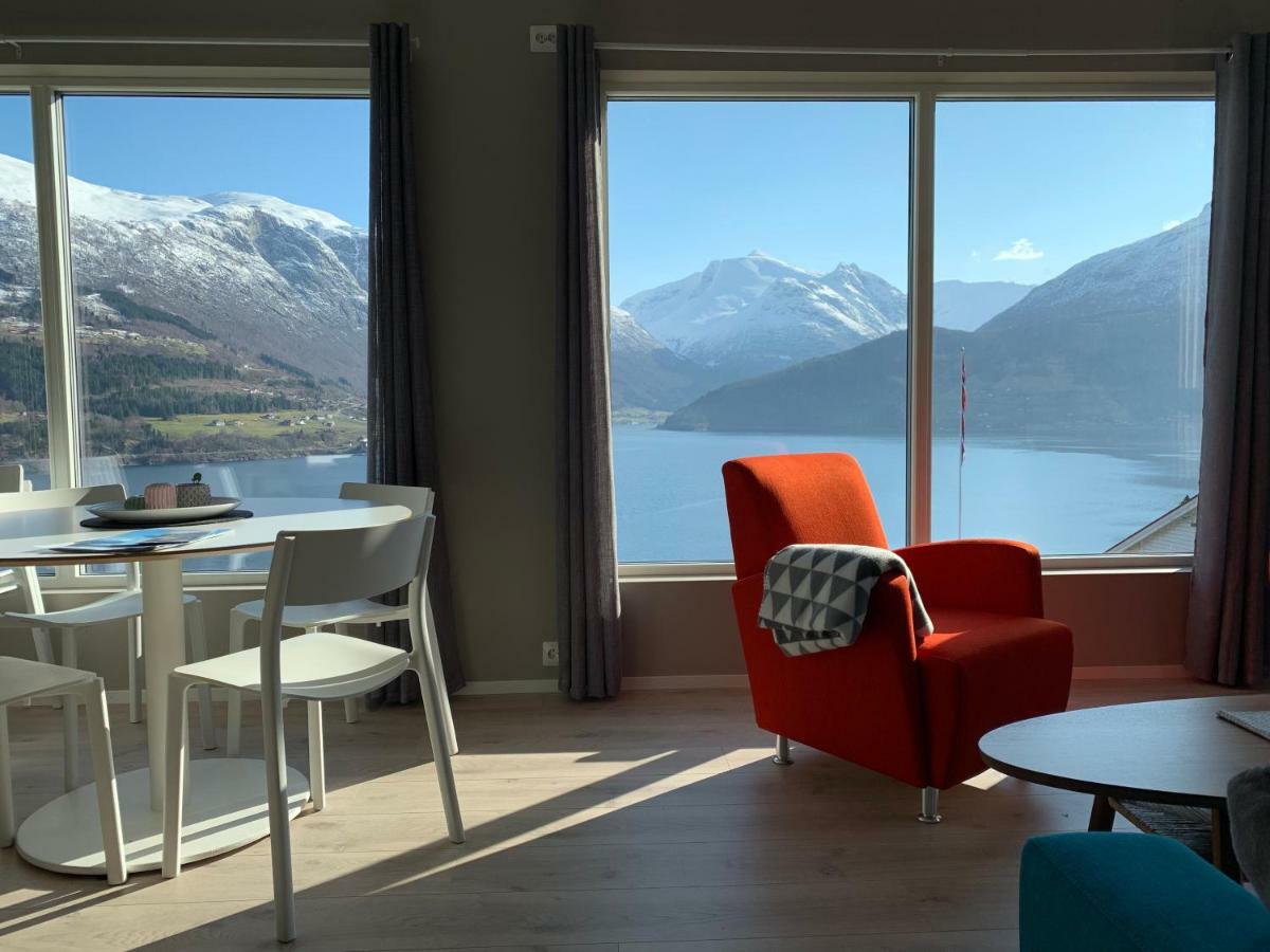 Olden Fjord Apartments Buitenkant foto